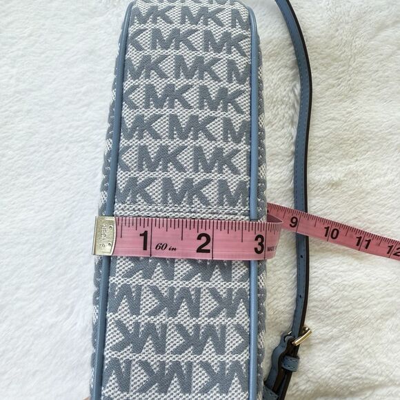 Michael Kors Jet Set Medium Pouchette Monogram Chambray Shoulder Bag Blue - Picture 9 of 9